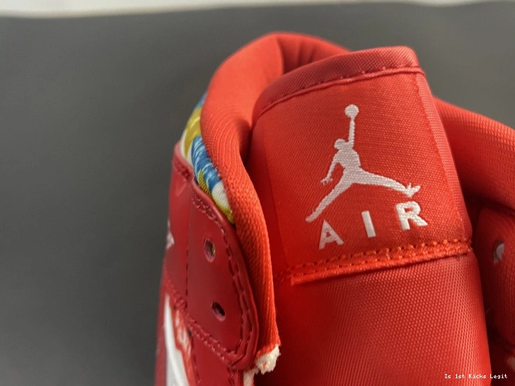 DC7294-600 Jordan Air Mid 1 Patent Red 0305